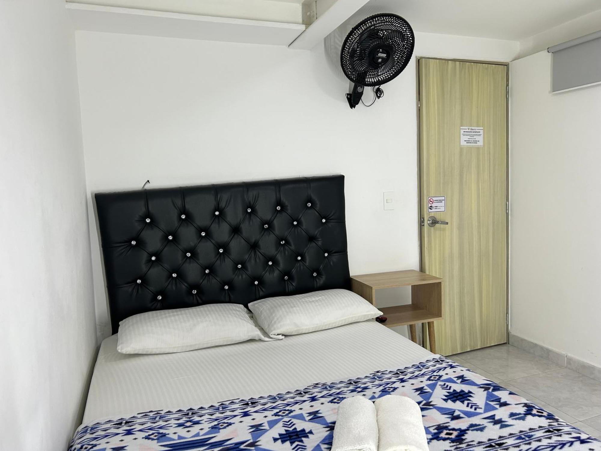 Hotel Urbano 70 Medellin